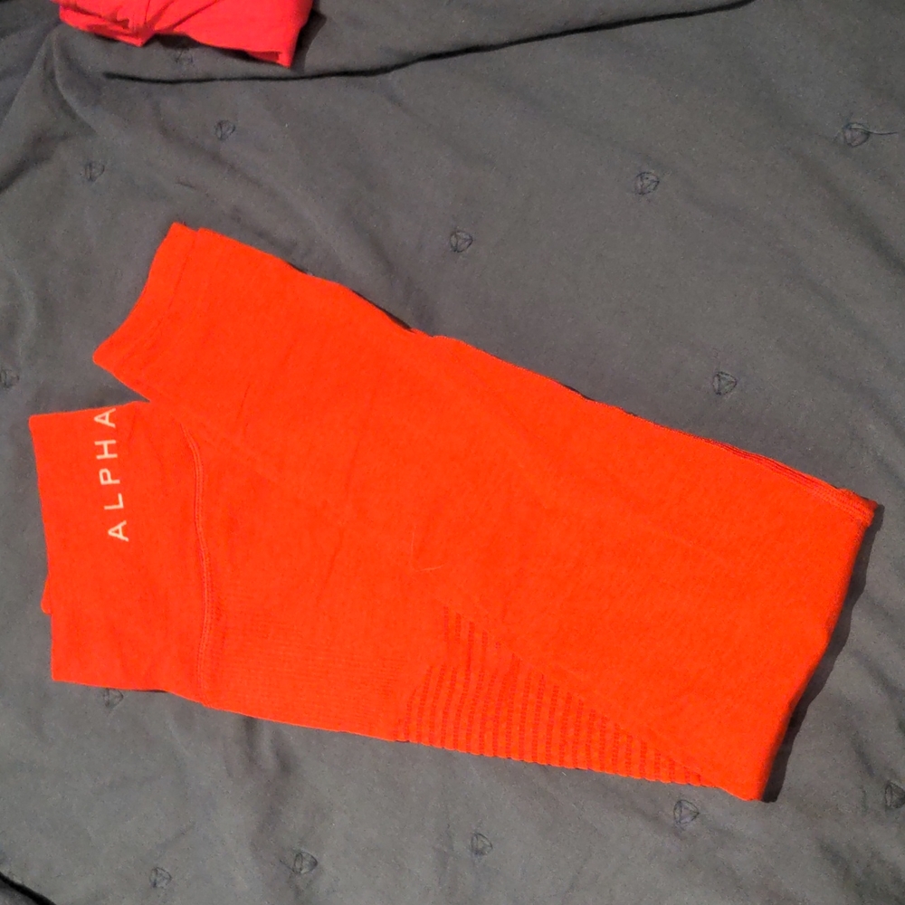 Alphalete Halo Red Leggings